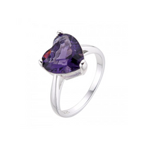 Cargar imagen en el visor de la galería, Anillo con corte de corazón