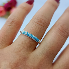 Cargar imagen en el visor de la galería, Anillo de plata con gemas celestes