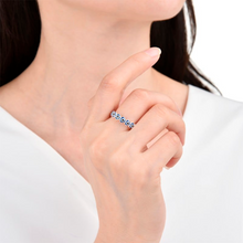 Cargar imagen en el visor de la galería, Anillo con diseño de ojo turco