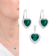 Cargar imagen en el visor de la galería, Conjunto de aretes y dije con gemas verdes