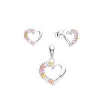 Cargar imagen en el visor de la galería, Conjunto de aretes y dije de corazón