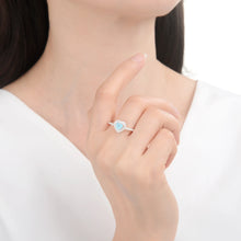 Cargar imagen en el visor de la galería, Anillo de corazón con piedra turquesa