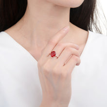 Cargar imagen en el visor de la galería, Anillo con piedra ovalada roja