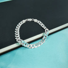 Cargar imagen en el visor de la galería, Pulsera de plata para hombre