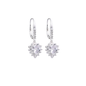 Aretes de flor con piedra de corazón