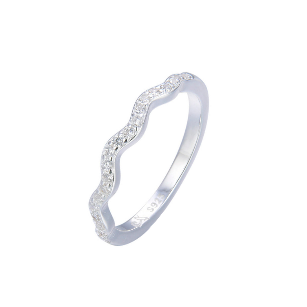 Anillo de plata simple